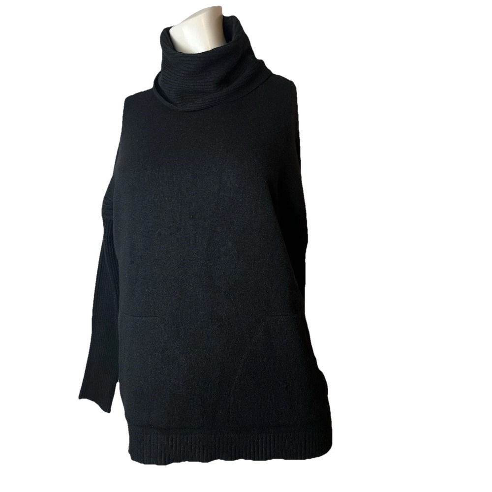 Cyrus Women's Black Rayon Blend Turtleneck Front Pockets Sweater Size S - Picture 1 of 15